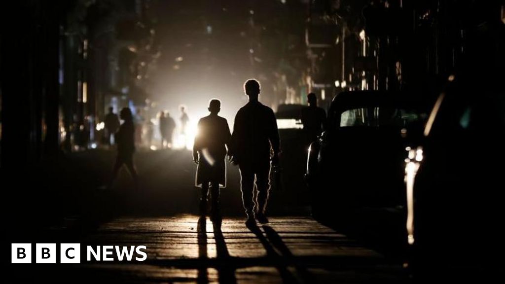 BBC in Cuba as island plunged into darkness 4a0ef590 25c7 11f1 b1ce 2dccb029f244.jpg