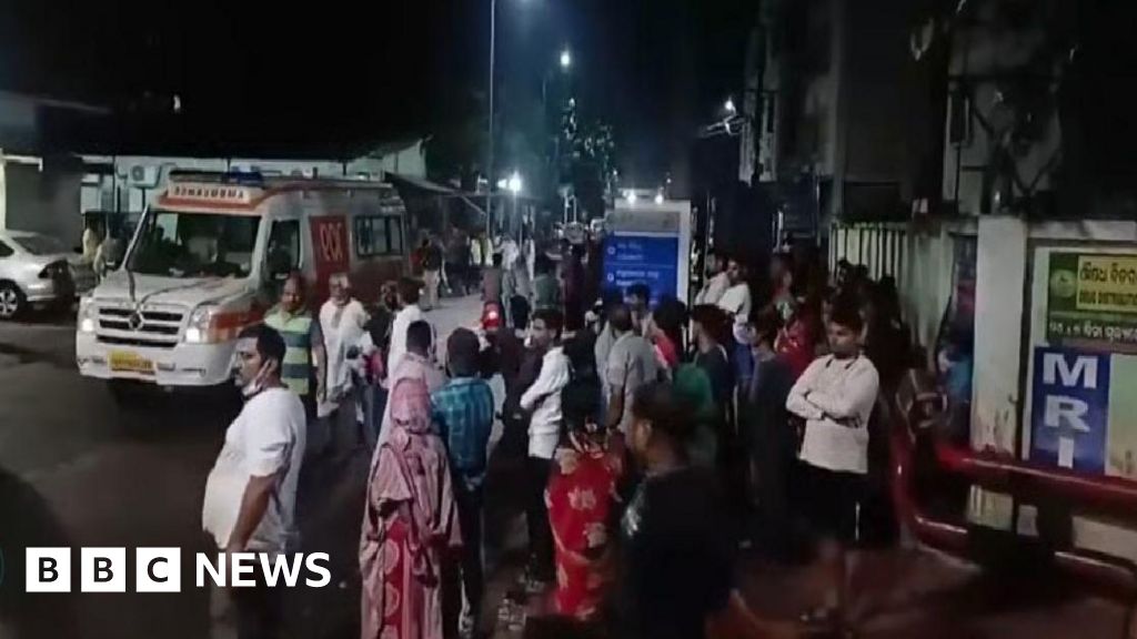 Ten killed in trauma centre ICU fire in Cuttack 605d6460 20ec 11f1 8ae1 350cbf96b578.jpg