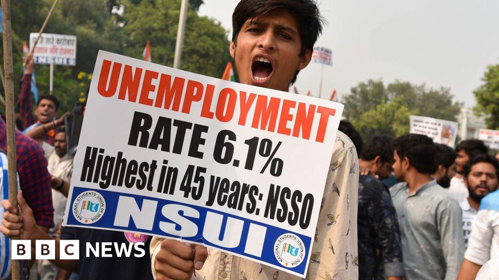 India's young are more educated than ever. So why are so many jobless? 91cb0600 2291 11f1 a268 8f21a3f62cfd.jpg