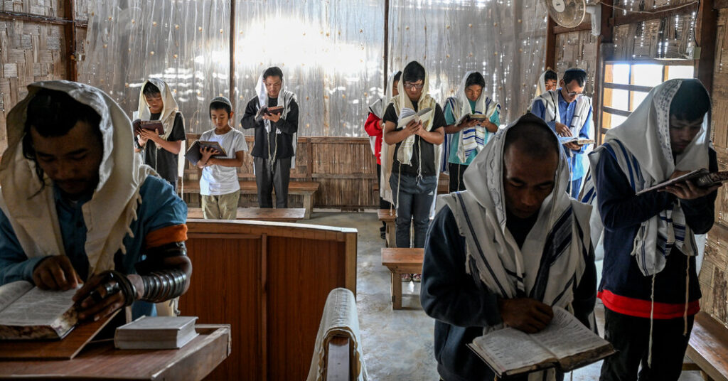 00int india losttribe israel 01 lmhb facebookjumbo.jpg