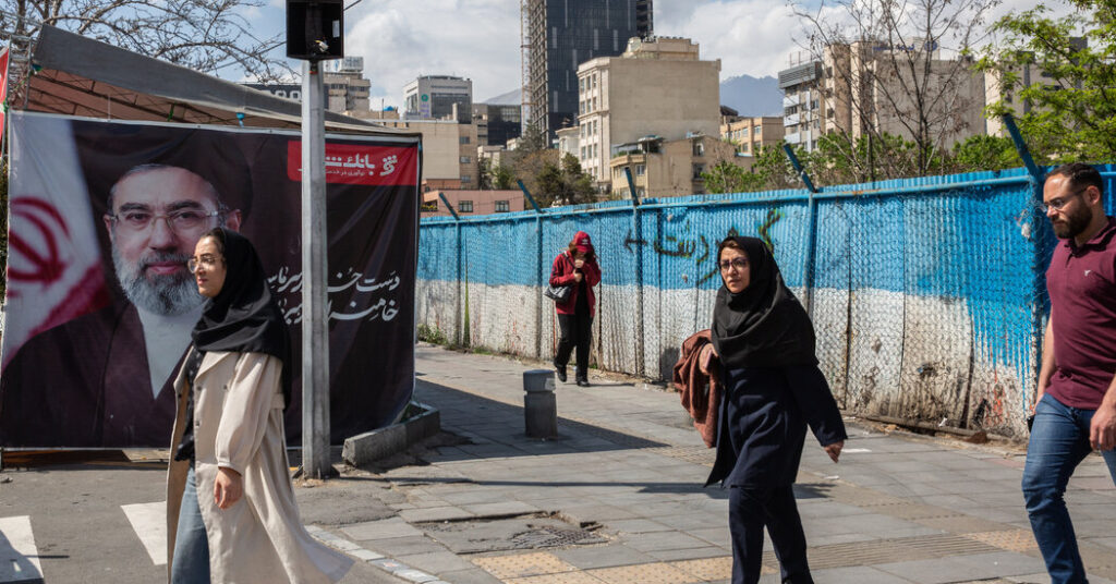 22int iran leadall fmlz facebookjumbo.jpg