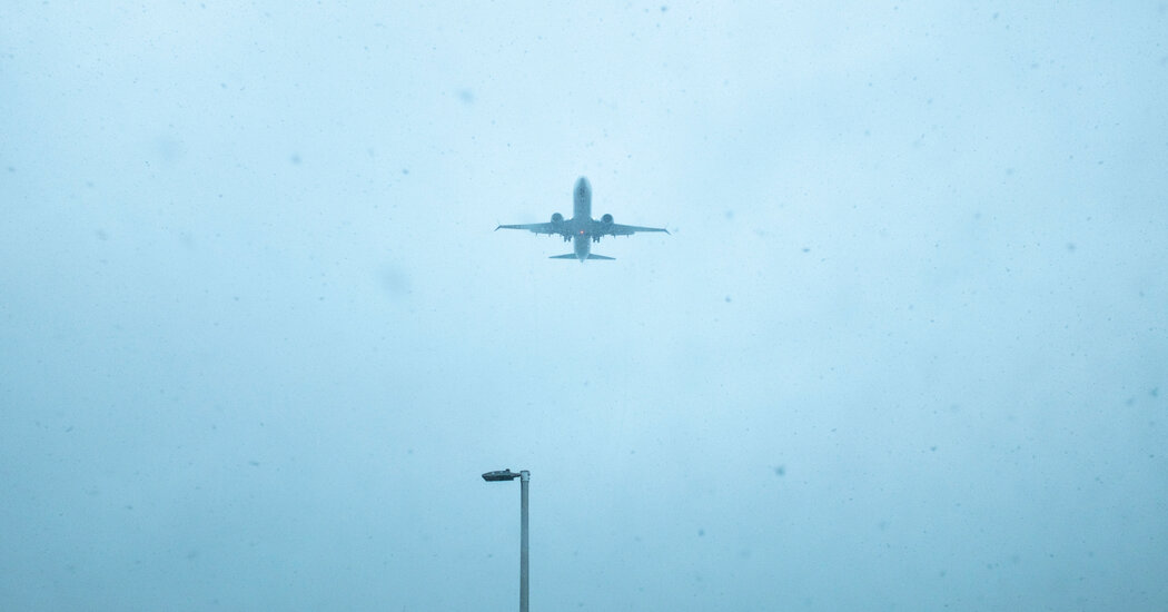 24biz airline deals 01 gwcm facebookjumbo.jpg