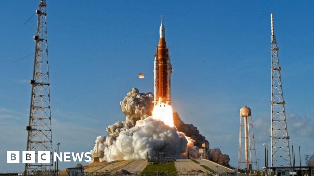 Artemis II's journey so far as it leaves Earth's orbit ... in 85 seconds 9b57e270 2f60 11f1 934f 036468834728.jpg