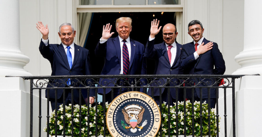 00int trump abraham 01 kzlg facebookjumbo.jpg