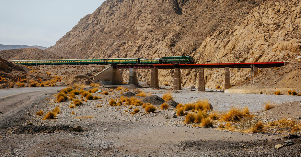 03int pakistan train promo vlhj facebookjumbo.jpg