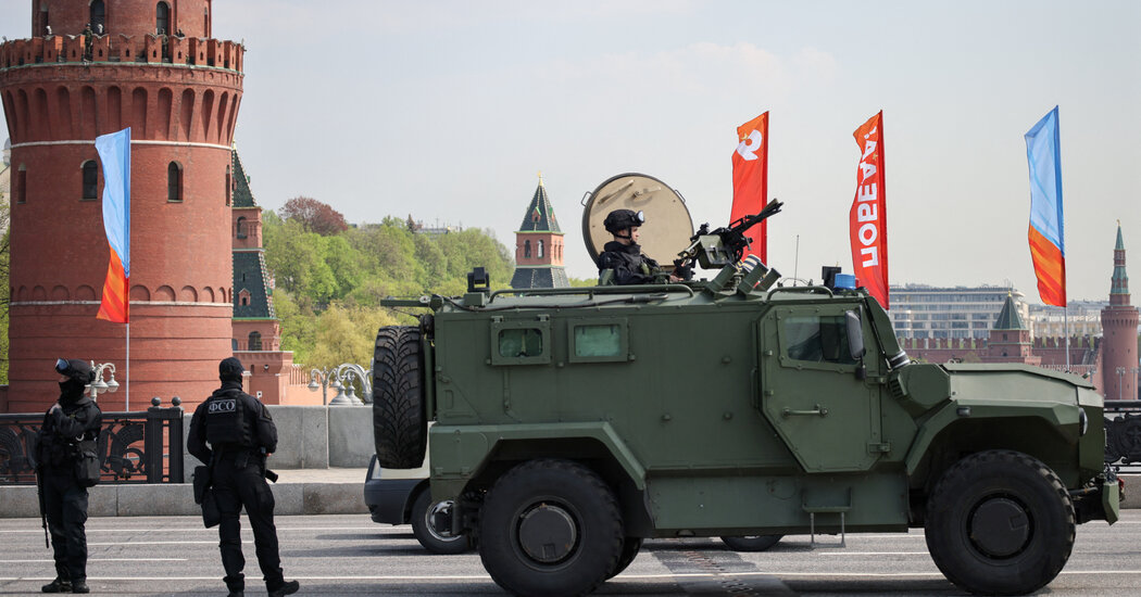 07int ukraine russia btfw facebookjumbo.jpg