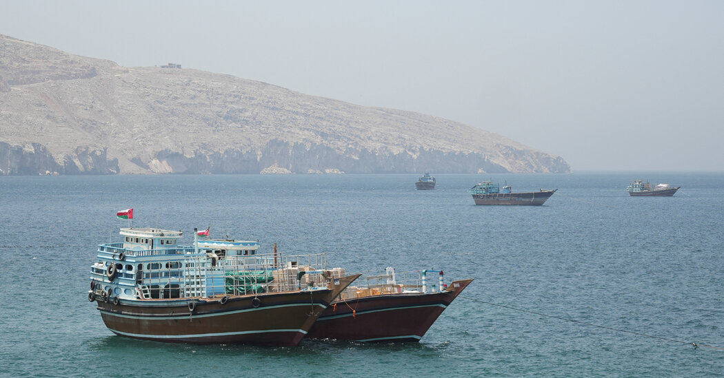 08biz iran ship 2 zckl facebookjumbo.jpg