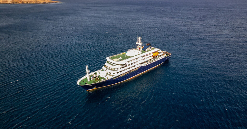 08int cruise travelers kgbl facebookjumbo.jpg
