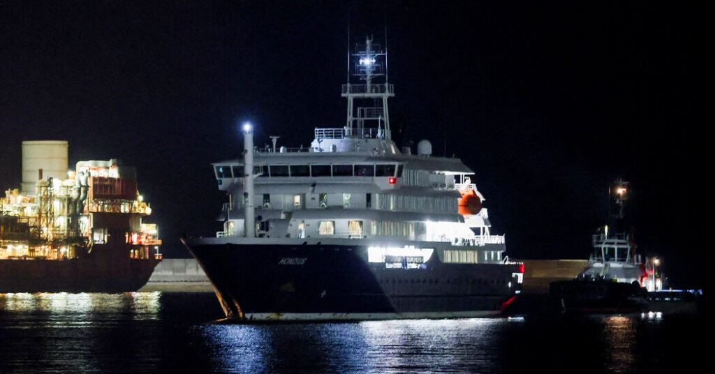 10int cruise arrival hfo vgtb facebookjumbo.jpg