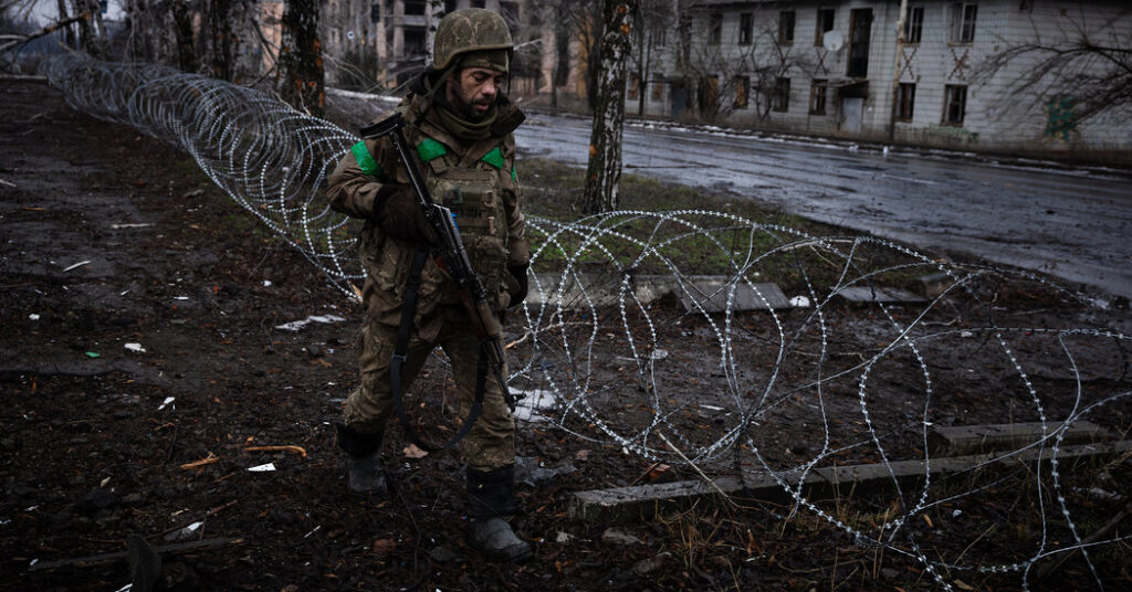 Putin’s Forces Are Barely Inching Along on the Battlefield 11int ukraine battlefield 02 jhlt facebookjumbo.jpg