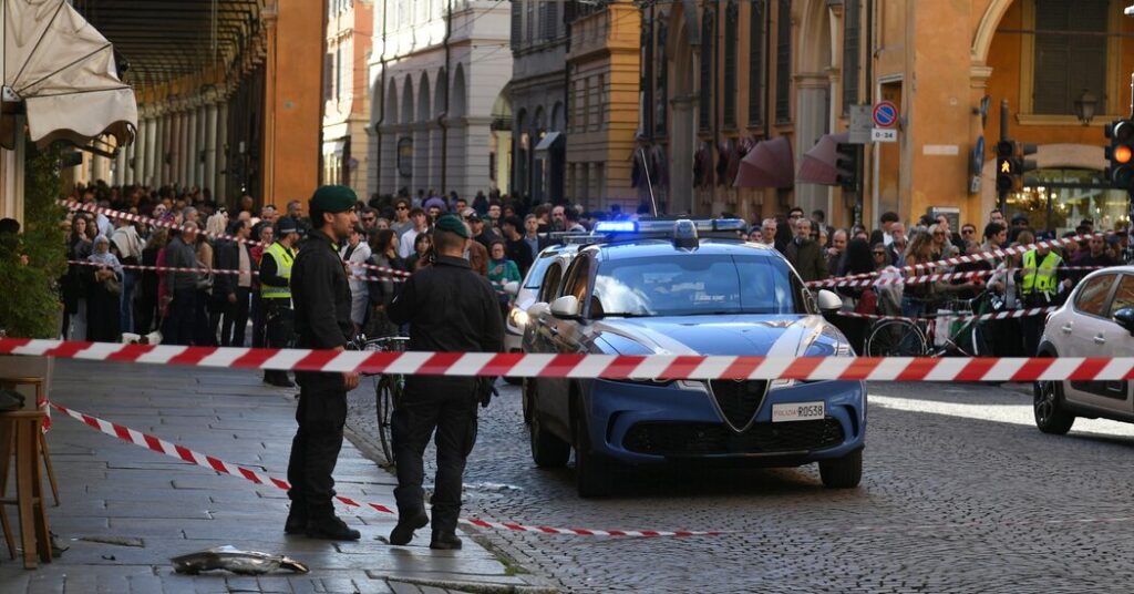 16int italy car ramming qwpt facebookjumbo.jpg