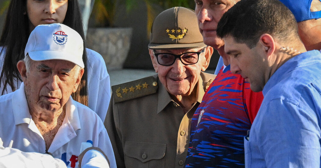 21int cuba raul castro01 photo kwgj facebookjumbo.jpg
