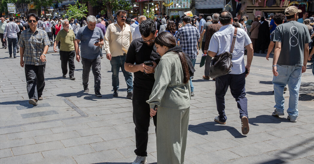 27int iran internet kqmv facebookjumbo.jpg