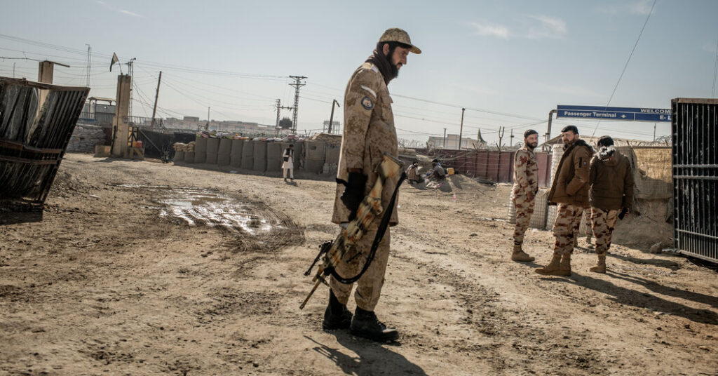 Why Pakistan and Afghanistan Are Still Fighting 28int afghanistan pakistan 1 qwvg facebookjumbo.jpg