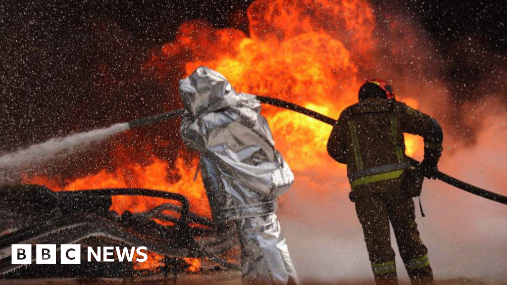 Russian drone attacks kill nine in Ukraine after ceasefire expires 9e90b3d0 4eb0 11f1 a4e8 2309d38aa073.png