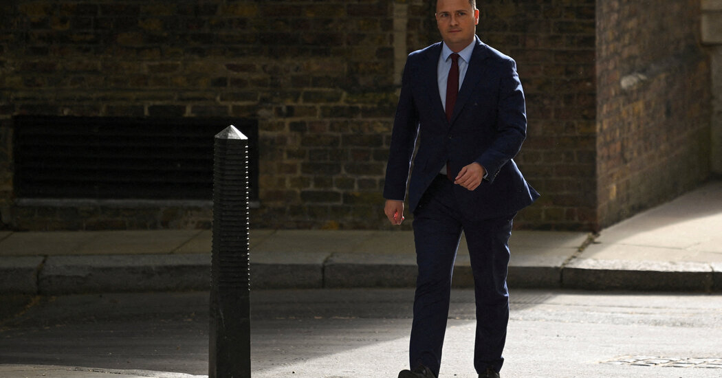xxint uk streeting hbzm facebookjumbo v2.jpg