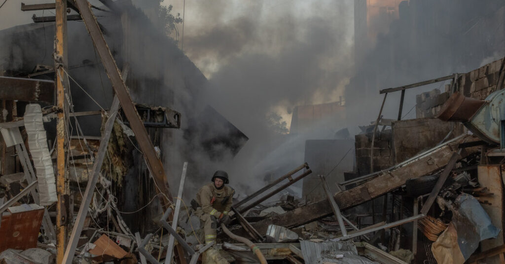02int ukraine attack 01 cwgj facebookjumbo.jpg