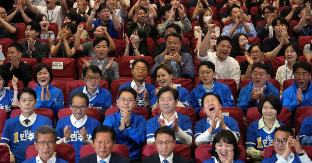 04int skorea election hgct facebookjumbo.jpg