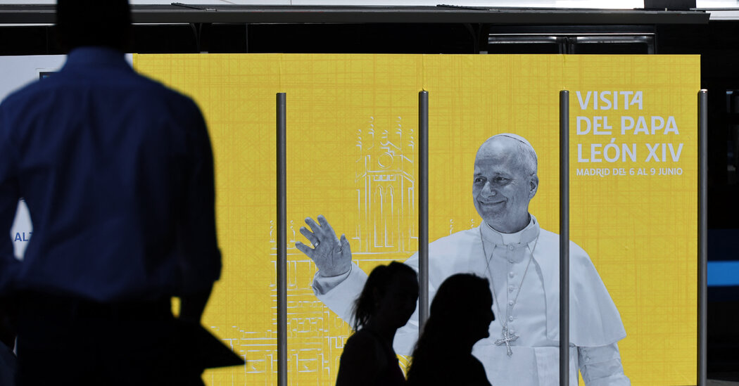 06pope spain 01 hqpt facebookjumbo.jpg