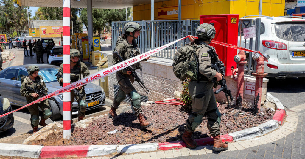07int israel shooting bgmz facebookjumbo.jpg