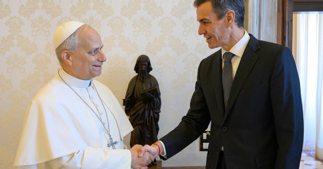 08pope sanchez 01 qlzt facebookjumbo.jpg