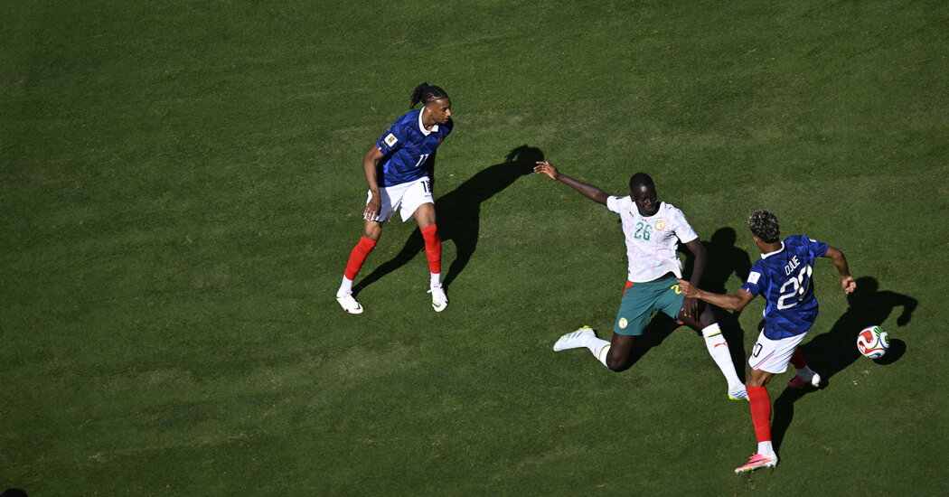 17int senegal france new1 wfjp facebookjumbo.jpg