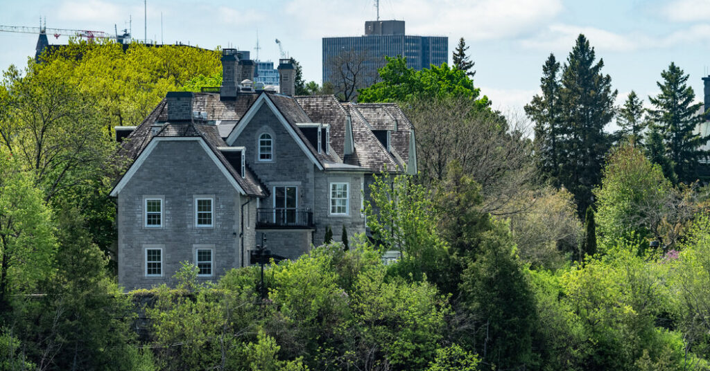 Canada’s 24 Sussex Drive Is a Dump. Mark Carney Is Going to Fix It Up. 26int canada 24susex hpzm facebookjumbo.jpg