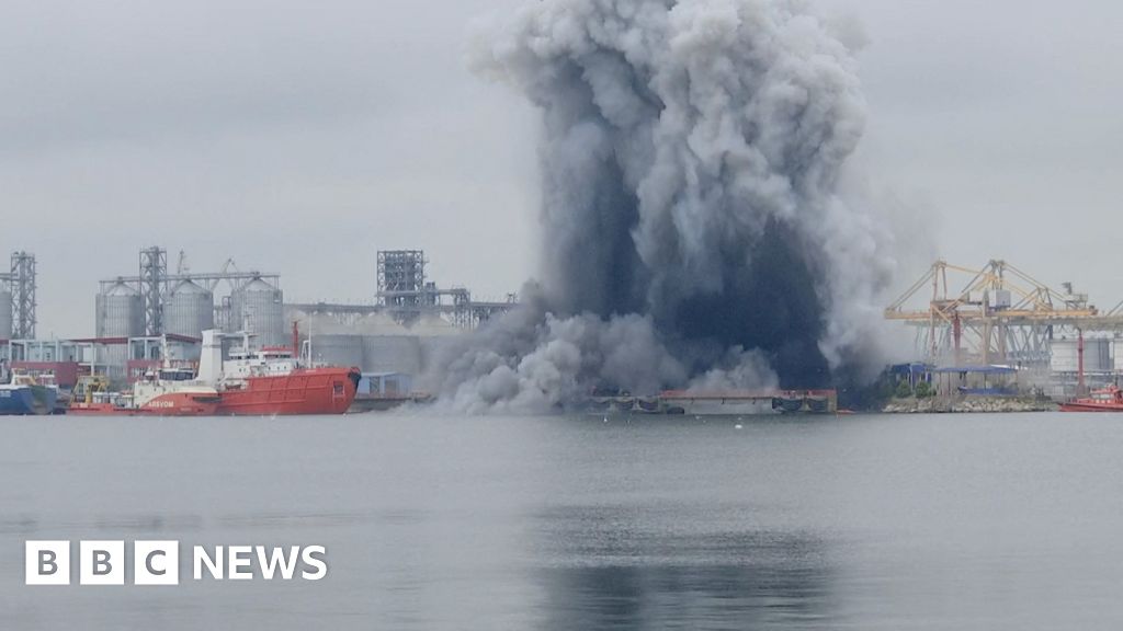 Ukraine strikes cargo ships and admits Romania drone blast as Putin prepares for key speech 5fba1580 60d4 11f1 8b8c 6d33e1d5abb6.jpg