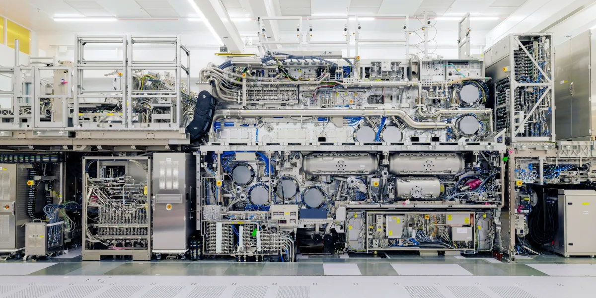 ja26 asml 01.jpg