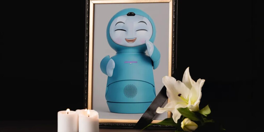 What happens when a kid’s robot best friend dies? gettyimages 1289357458 social.jpg